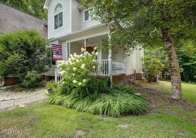 Photo 3 of Single family home for sale at 306 Taliaferro Ln, New Bern, NC 28560 | MLS# 100587713 | Listing updated on 2026-09-14