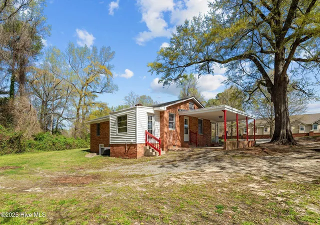 Homes for sale in Greenville, NC | 3630 E 10th St, Greenville, NC 27858 | MLS# 100494202