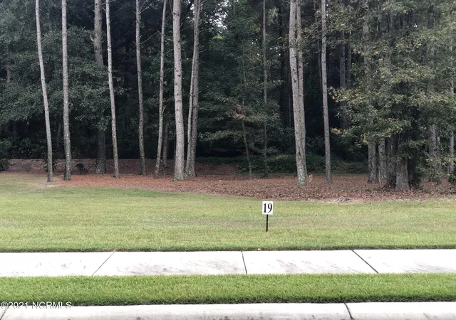 Photo 2 of Land for sale at 202 Fountain Dr, Clinton, NC 28328 | MLS# 100292864 | Listing updated on 2026-09-12
