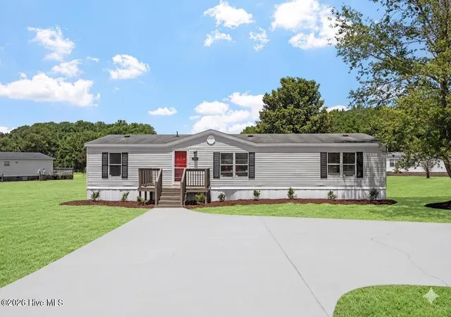 Homes for sale in Pikeville, NC | 105 Stone Glen Pl, Pikeville, NC 27863 | MLS# 100577788