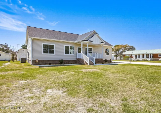 4th image of 204 Nelson St, Harkers Island, NC 28531 | MLS# 100563043