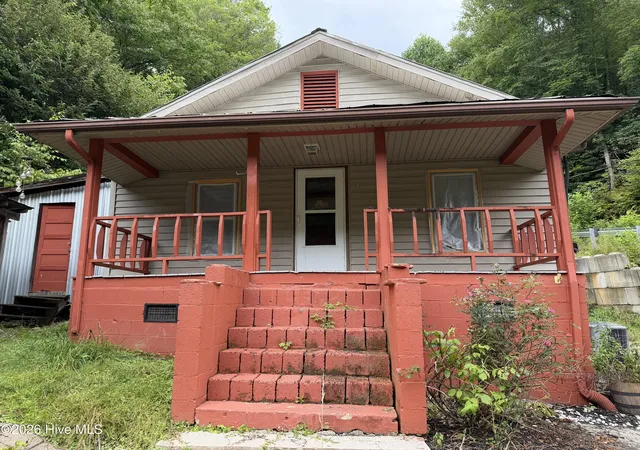 Photo 1 of Single family home for sale at 6686 Nc Hwy 141, Marble, NC 28905 | MLS# 100589657 | Listing updated on 2026-07-24