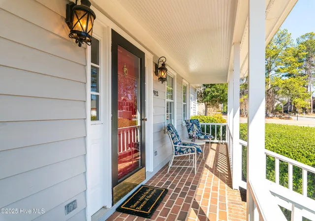 image of 912 Bremerton Dr, Greenville, NC 27858 | MLS# 100570271