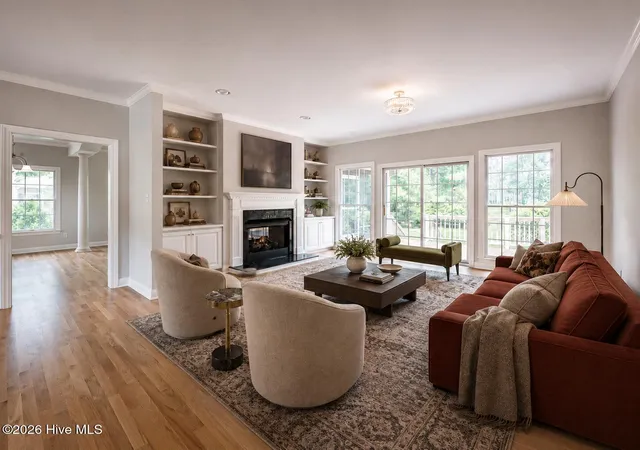 Photo 4 of Single family home for sale at 606 Taberna Cir, New Bern, NC 28562 | MLS# 100572392 | Listing updated on 2026-09-30