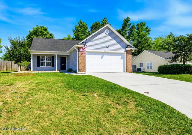 Photo 1 of Single family home for sale at 215 Gardenview Ct Ne, Leland, NC 28451 | MLS# 100593016 | Listing updated on 2026-09-15