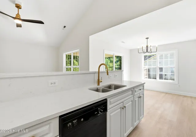Photo 4 of Single family home for sale at 215 Gardenview Ct NE, Leland, NC 28451 | MLS# 100593016 | Listing updated on 2026-09-15