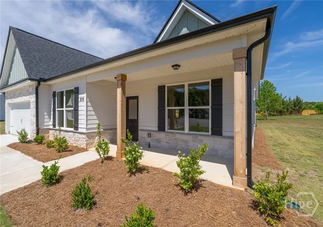 Homes for sale in Good Hope, GA | 209 Squirrel Run, Good Hope, GA 30641 | MLS# CL345550