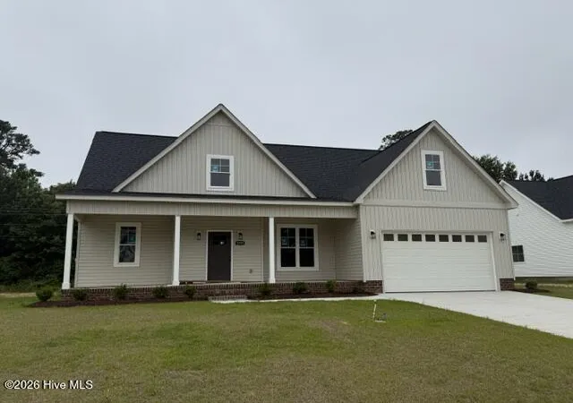 Homes for sale in Farmville, NC | 3295 School View Dr, Farmville, NC 27828 | MLS# 100577448