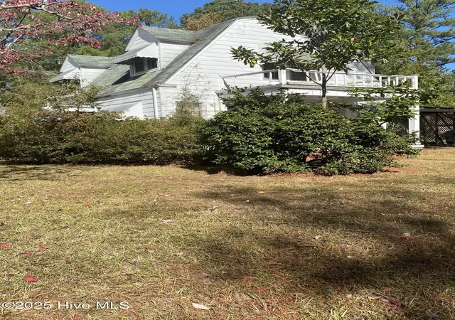Photo 2 of Single family home for sale at 960 Hill St, Rocky Mount, NC 27801 | MLS# 100539832 | Listing updated on 2026-05-12