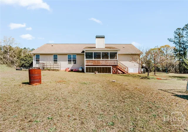 Homes for sale in Philomath, GA | 2242 Crawfordville Rd, Philomath, GA 30660 | MLS# CL351374