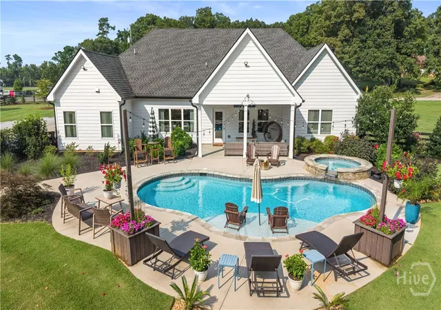 Photo 2 of Single family home for sale at 2890 Fears Rd, Madison, GA 30650 | MLS# CL361983 | Listing updated on 2026-08-05