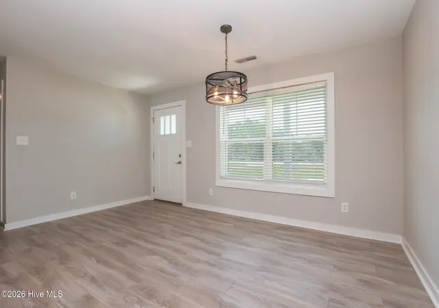 Photo 3 of Single family home for sale at 2098 Nc Hwy 172, Sneads Ferry, NC 28460 | MLS# 100577384 | Listing updated on 2026-07-27