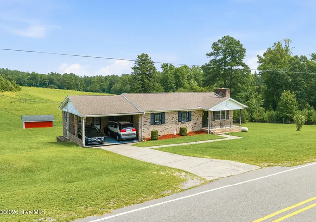 Photo 3 of Single family home for sale at 310 Dave Kings Rd, Rockingham, NC 28379 | MLS# 100592607 | Listing updated on 2026-07-30