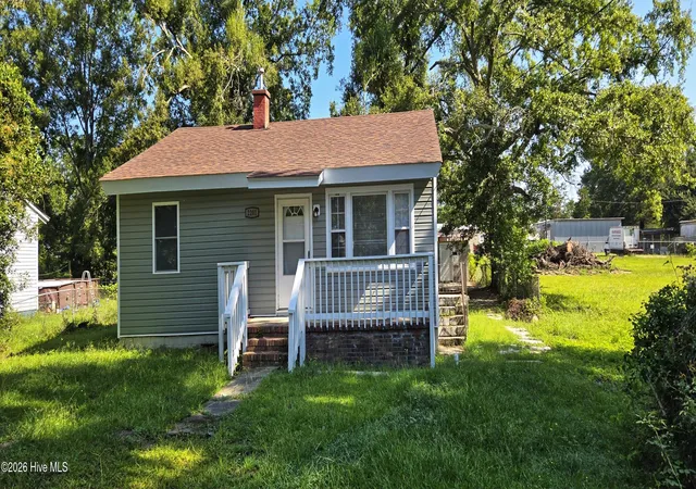 Photo 2 of Single family home for sale at 2201 Ward Ave, Augusta, GA 30906 | MLS# 100589382 | Listing updated on 2026-10-01