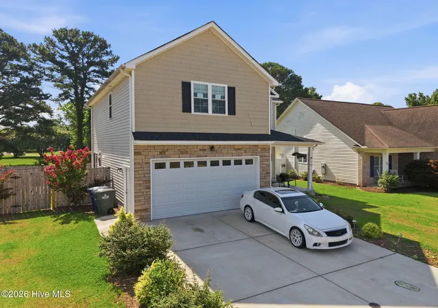 Homes for sale in Winterville, NC | 3809 Ashcroft Dr, Winterville, NC 28590 | MLS# 100588448