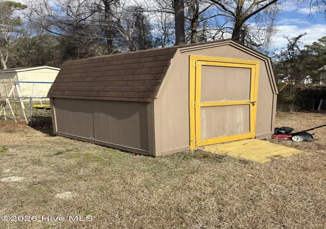 Homes for sale in Goldsboro, NC | 305 Crestwood Dr, Goldsboro, NC 27530 | MLS# 100587704