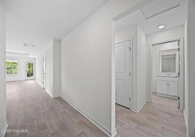 Photo 3 of Single family home for sale at 1014 Brooke Ridge Ln, Boiling Spring Lakes, NC 28461 | MLS# 100551654 | Listing updated on 2026-09-18