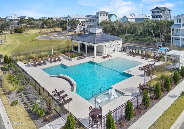 Photo 2 of Single family home for sale at 55 Accolade Dr, Surf City, NC 28445 | MLS# 100585639 | Listing updated on 2026-09-23