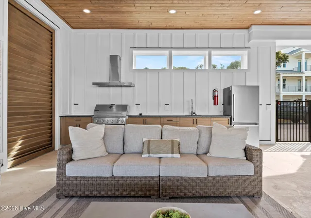 Photo 3 of Single family home for sale at 55 Accolade Dr, Surf City, NC 28445 | MLS# 100585639 | Listing updated on 2026-09-27