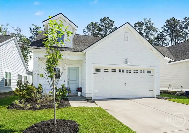 Photo 2 of Single family home for sale at 136 Holloway Hl, Pooler, GA 31322 | MLS# SA355916 | Listing updated on 2026-07-07