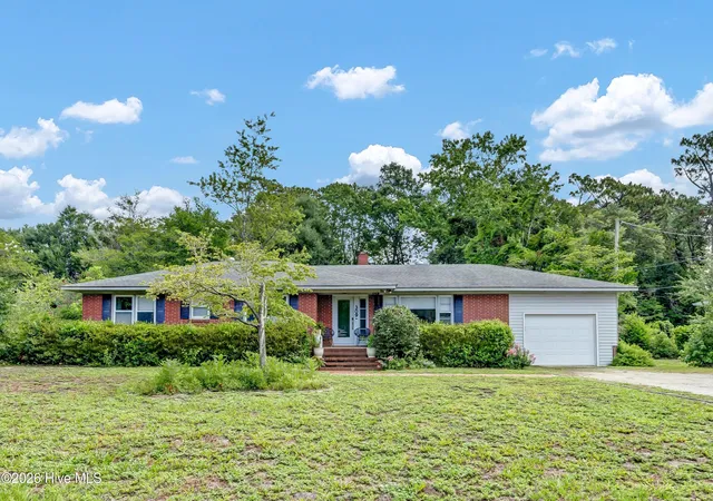 Homes for sale in Wilmington, NC | 309 Longstreet Dr, Wilmington, NC 28412 | MLS# 100587495