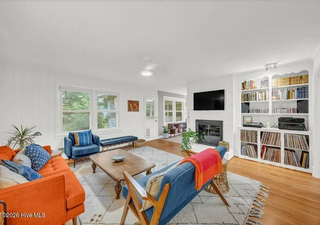 Homes for sale in Wilmington, NC | 309 Longstreet Dr, Wilmington, NC 28412 | MLS# 100587495