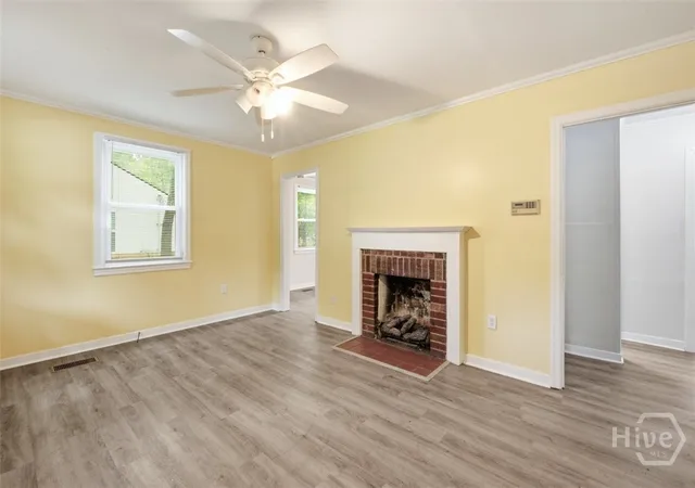 Photo 3 of Single family home for sale at 2123 Utah St, Savannah, GA 31404 | MLS# SA361185 | Listing updated on 2026-07-24