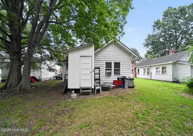 Photo 3 of Single family home for sale at 1308 Dancy St, Tarboro, NC 27886 | MLS# 100591865 | Listing updated on 2026-09-16