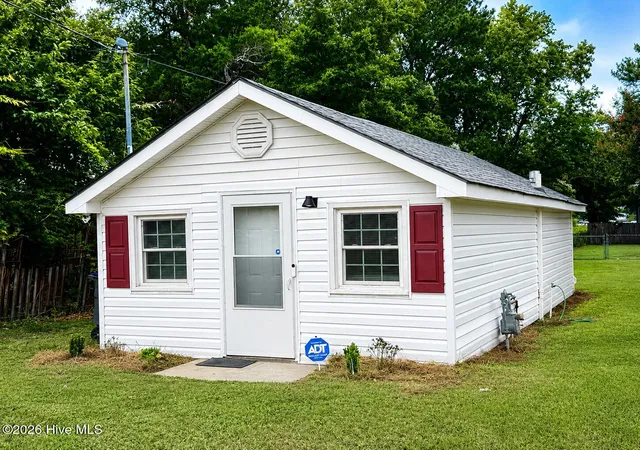 Photo 1 of Single family home for sale at 108 Munn St, Rocky Mount, NC 27803 | MLS# 100568806 | Listing updated on 2026-07-28