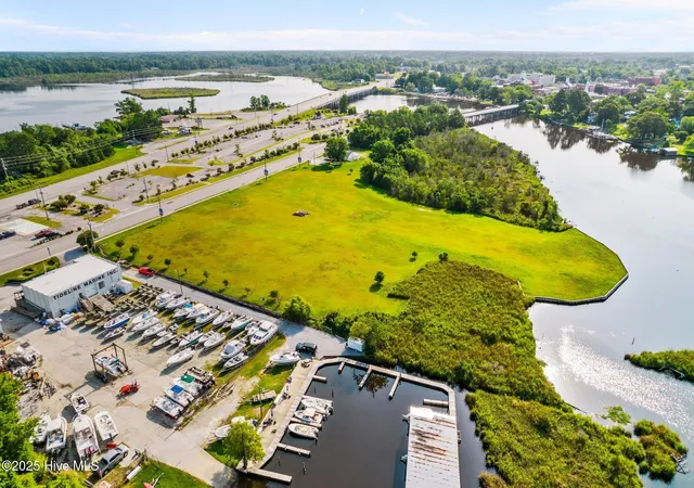 3rd image of 147 Old Bridge St, Jacksonville, NC 28540 | MLS# 100546079