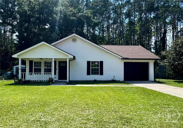 Homes for sale in Springfield, GA | 128 Rose Dr, Springfield, GA 31329 | MLS# SA357958