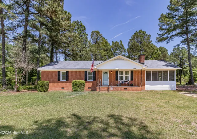 Homes for sale in Mount Olive, NC | 989 Garner Chapel Rd, Mount Olive, NC 28365 | MLS# 100574912