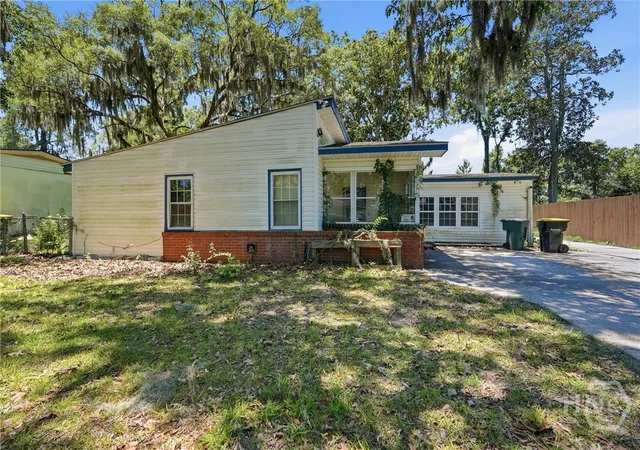 Photo 1 of Single family home for sale at 7217 Van Buren Ave, Savannah, GA 31406 | MLS# SA357527 | Listing updated on 2026-06-10