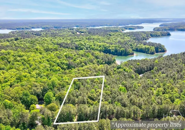 Homes for sale in Elberton, GA | 2917 Ruckersville Rd, Elberton, GA 30635 | MLS# CL354073