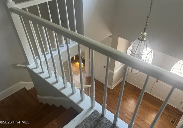 Photo 3 of Single family home for sale at 127 Squire Dr, Winterville, NC 28590 | MLS# 100583631 | Listing updated on 2026-06-23