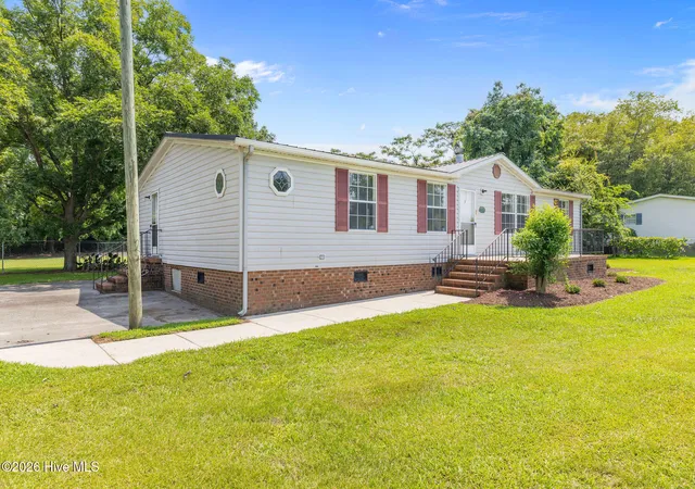 Photo 2 of Manufactured home for sale at 1165 Old Smithfield Rd, Goldsboro, NC 27530 | MLS# 100591313 | Listing updated on 2026-09-03