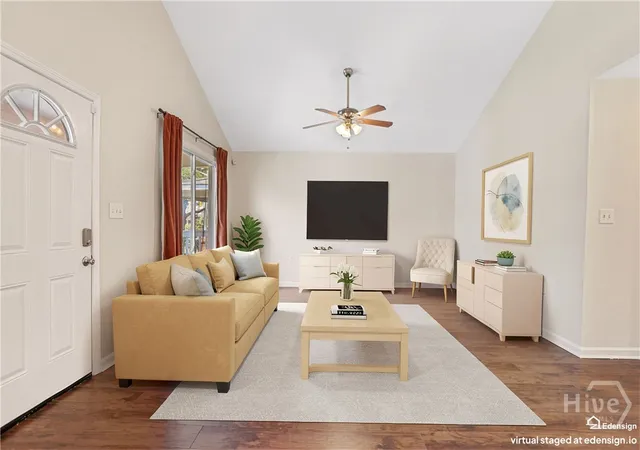 Photo 3 of Single family home for sale at 912 E 37th Street, Savannah, GA 31401 | MLS# SA358079 | Listing updated on 2026-09-09