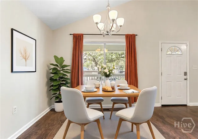 Photo 4 of Single family home for sale at 912 E 37th Street, Savannah, GA 31401 | MLS# SA358079 | Listing updated on 2026-09-09