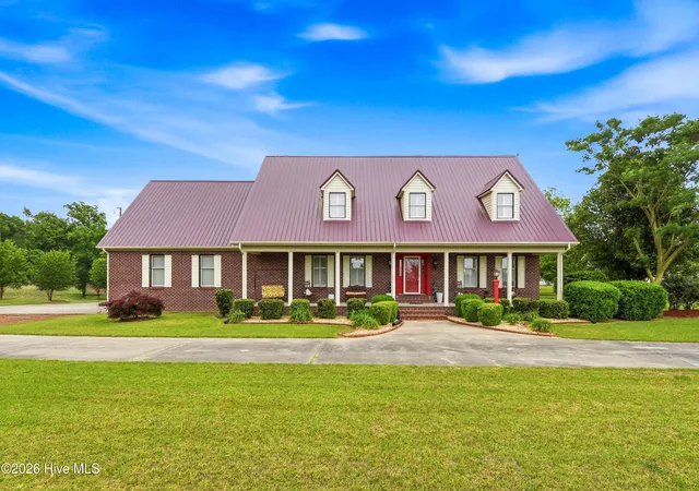 Homes for sale in Clinton, NC | 2000 Moltonville Rd, Clinton, NC 28328 | MLS# 100571807