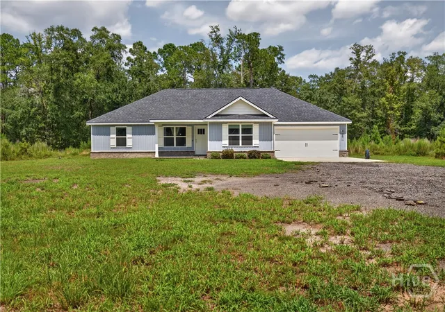 Photo 4 of Single family home for sale at 3402 Cecil Nobles Hwy, Ludowici, GA 31316 | MLS# SA362765 | Listing updated on 2026-09-01