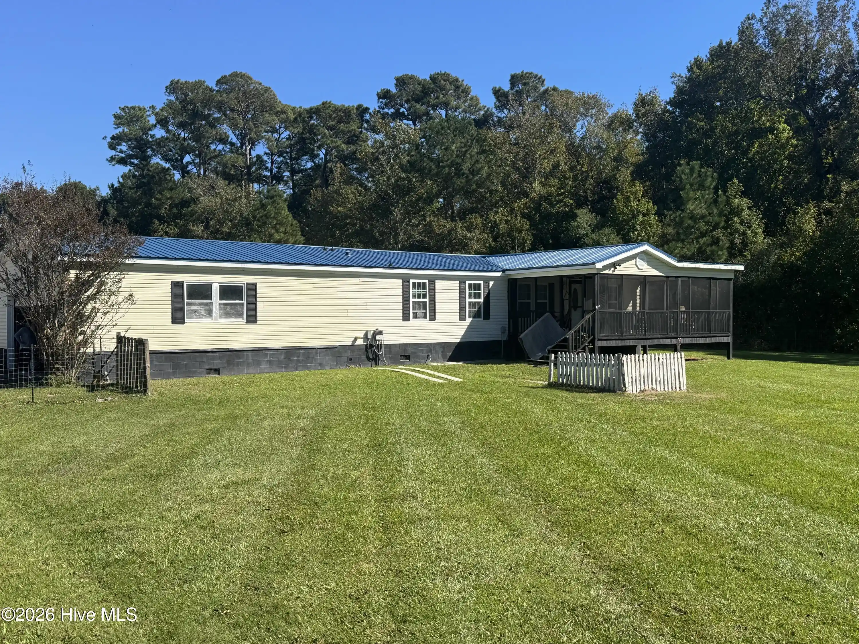 Photo 1 of Manufactured home for sale at 455 Hwy 70 Bettie, Beaufort, NC 28516 | MLS# 100611531 | Listing updated on 2026-10-26