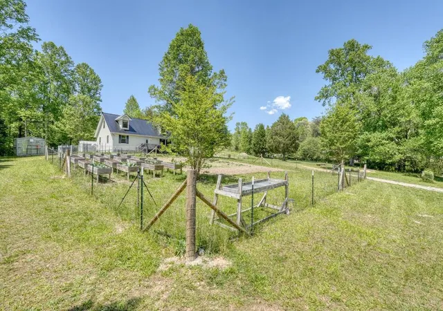 Photo 4 of Single family home for sale at 1059 Pleasant Hl Rd, Murphy, NC 28906 | MLS# 98544121 | Listing updated on 2026-07-29