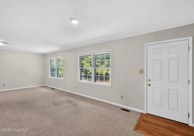 Photo 4 of Single family home for sale at 8206 Sidbury Rd, Wilmington, NC 28411 | MLS# 100596247 | Listing updated on 2026-09-09