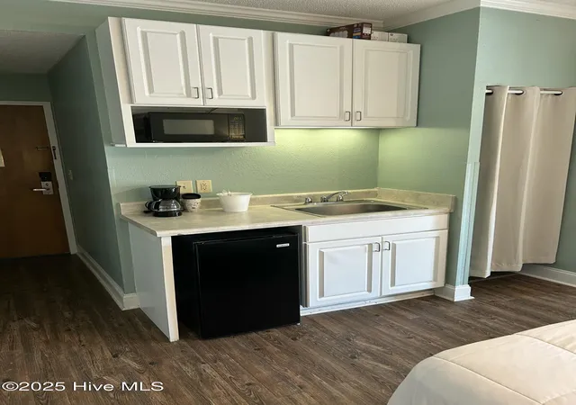 Photo 3 of Condo for sale at 602 W Ft Macon Rd #118, Atlantic Beach, NC 28512 | MLS# 100590115 | Listing updated on 2026-10-02