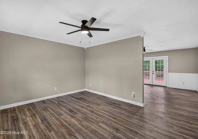 Photo 4 of Single family home for sale at 125 Linda Loop, Jacksonville, NC 28546 | MLS# 100594106 | Listing updated on 2026-10-14