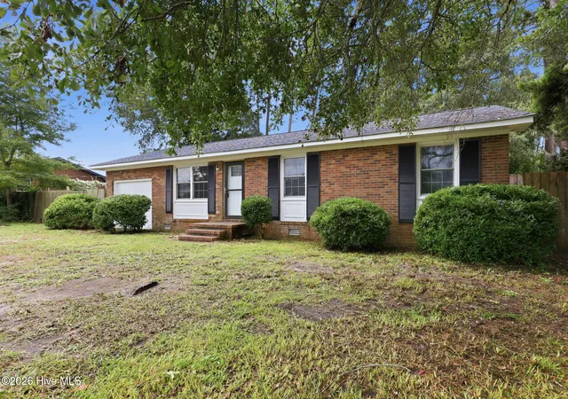 Photo 3 of Single family home for sale at 213 Nine Foot Rd, Newport, NC 28570 | MLS# 100599785 | Listing updated on 2026-09-02