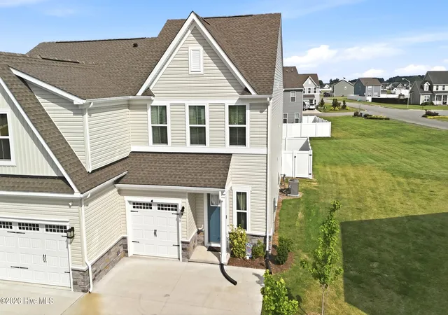3rd image of 101B Spinnaker St #B, Elizabeth City, NC 27909 | MLS# 100582143
