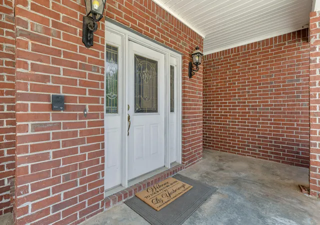 Homes for sale in Louisville, GA | 1197 Jefferson Blvd, Louisville, GA 30434 | MLS# 98255795