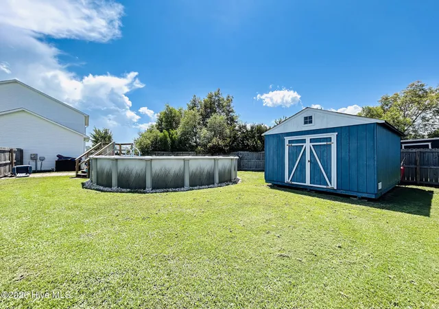 Photo 3 of Single family home for sale at 212 Chestwood Dr, Hubert, NC 28539 | MLS# 100596750 | Listing updated on 2026-08-18