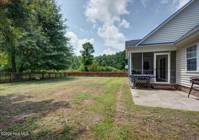 Homes for sale in New Bern, NC | 105 Croatan Woods Dr, New Bern, NC 28562 | MLS# 100587931
